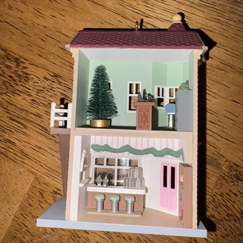 Hallmark Keepsake Ornament Neighborhood Drug Store  #11 Nostalgic Series 1994